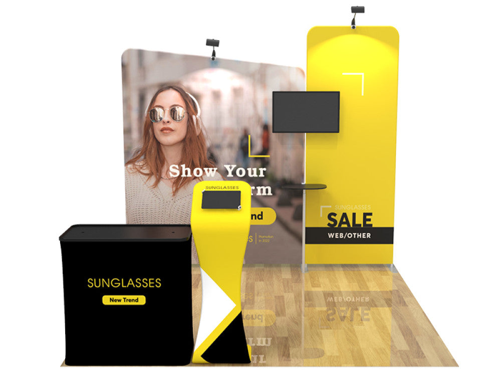 10 × 10 ft Booth Style 03